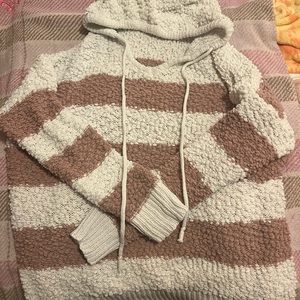 Popcorn sweater. White and burnt orange. Size M/L. Super cute. Worn once.